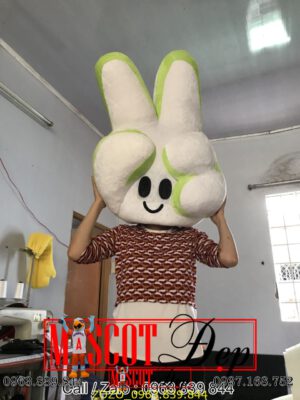 Mascot bàn tay