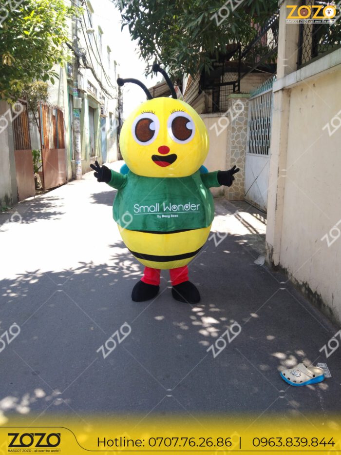 Mascot hình con ong Small Wonder2