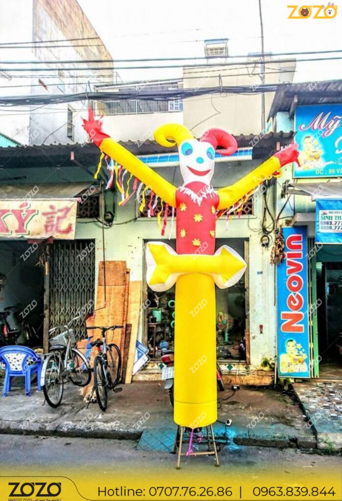 May và cho thuê mascot