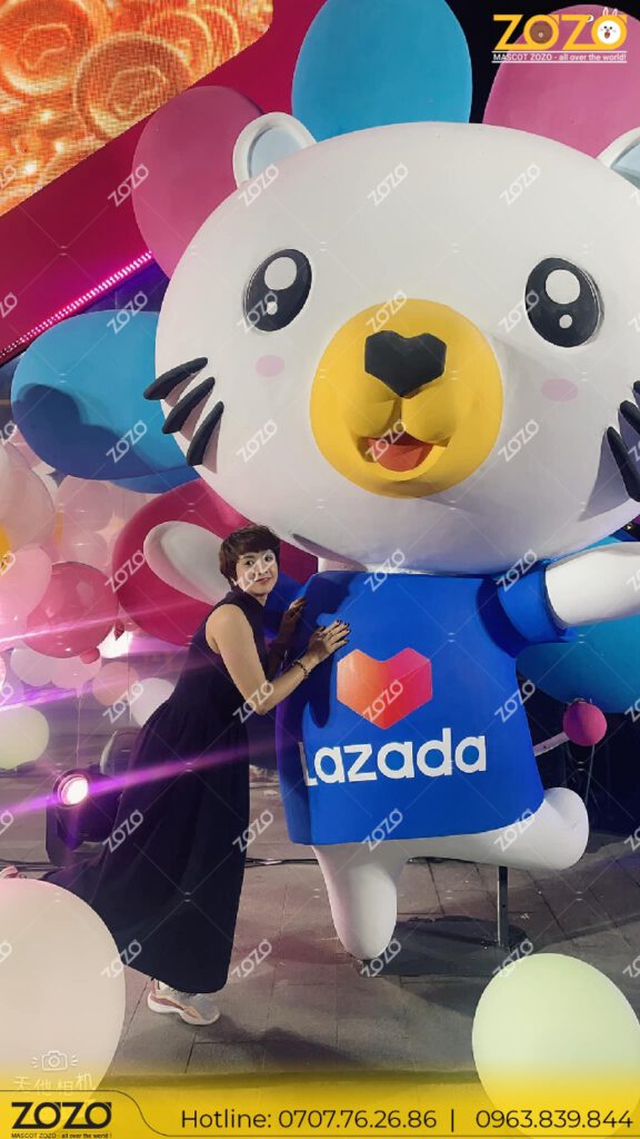 May và cho thuê mascot