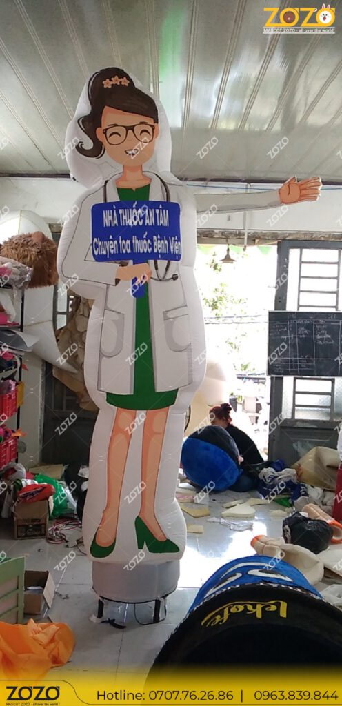 May và cho thuê mascot