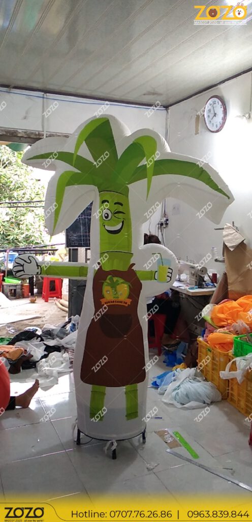 May và cho thuê mascot