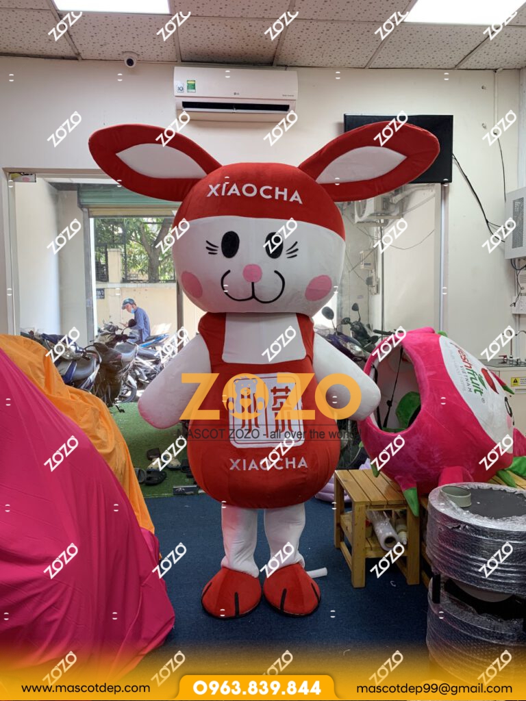 May và cho thuê mascot