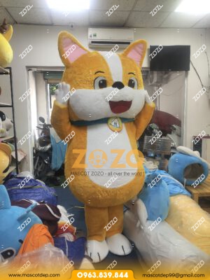 MASCOT CON CHÓ