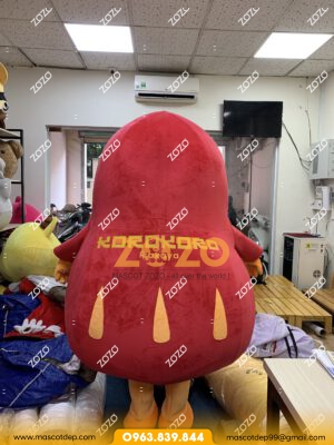 MASCOT LẬT ĐẬT ĐỎ KOROKORO 4 z4686380180738 22ad45909291e26aa61b62c8dd44066b