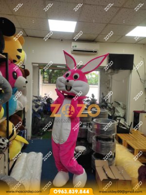 MASCOT THỎ HỒNG