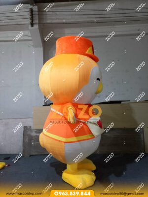 mascot chim cánh cụt cam 2