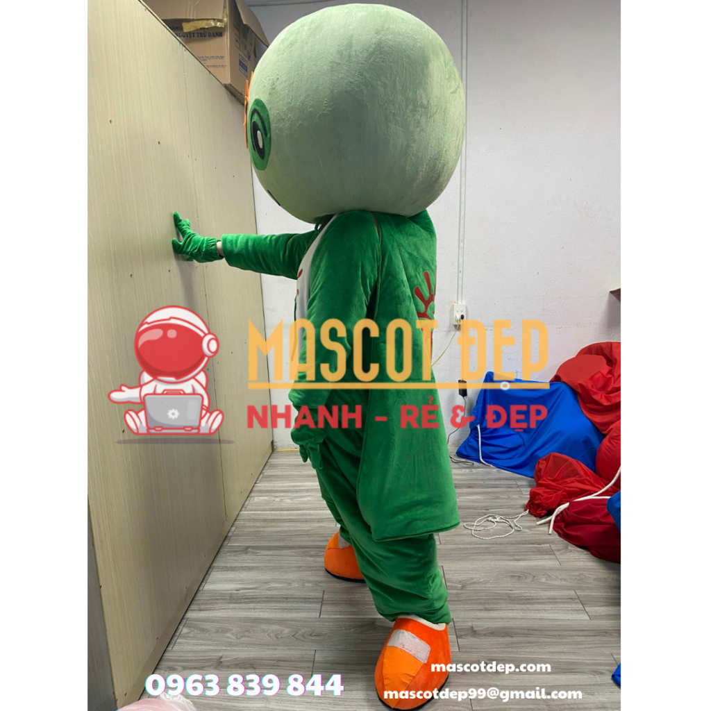 May và cho thuê mascot