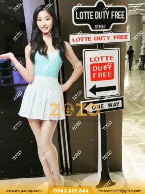 xưởng làm Standee hình người in 3D