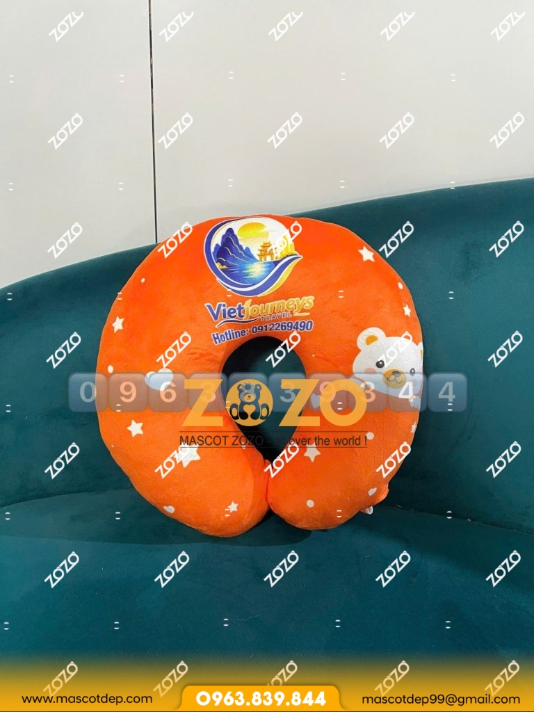 May và cho thuê mascot