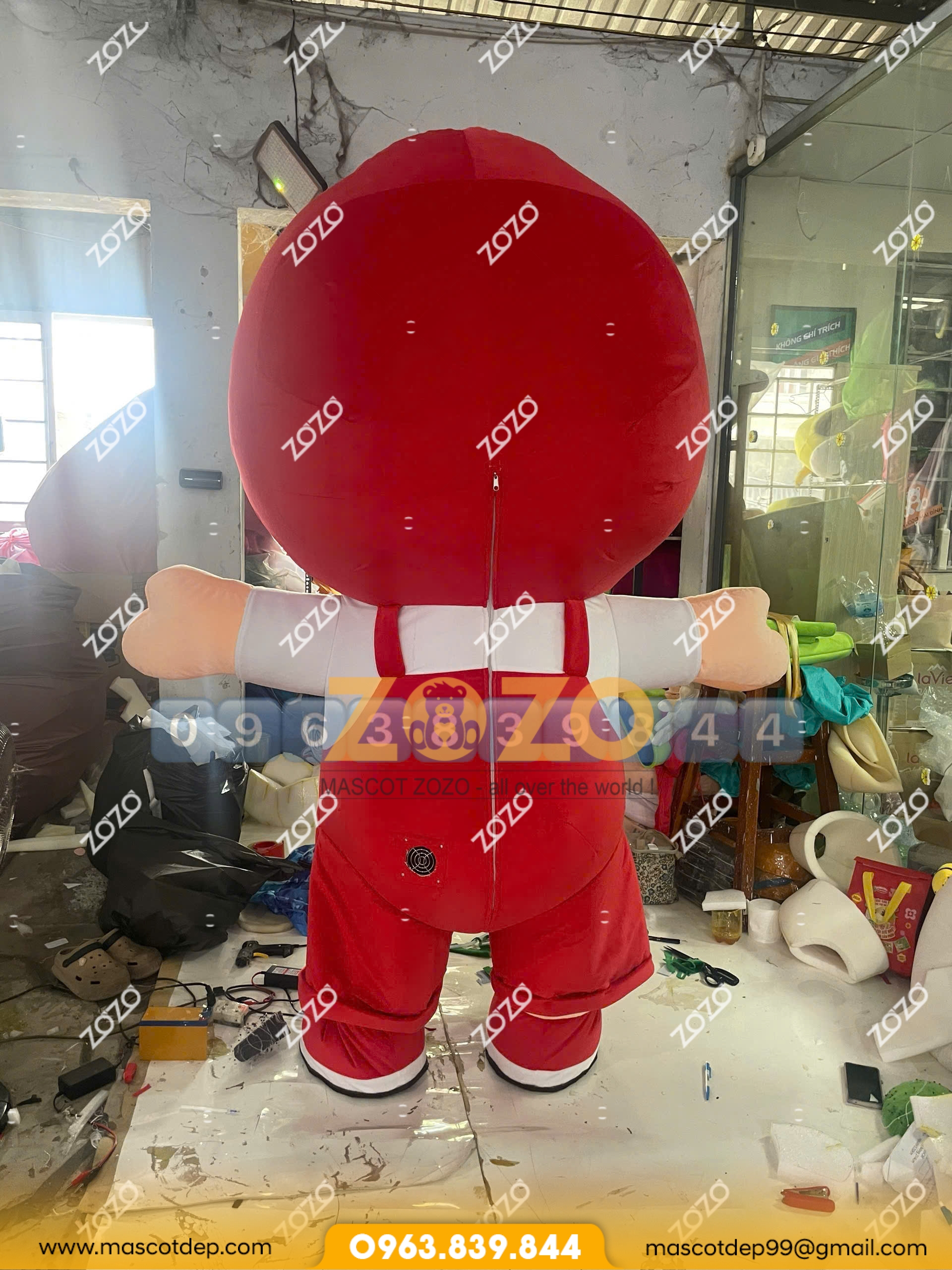Mascot Lotte Mart mặt sau Mascot Lotte Mart mặt sau