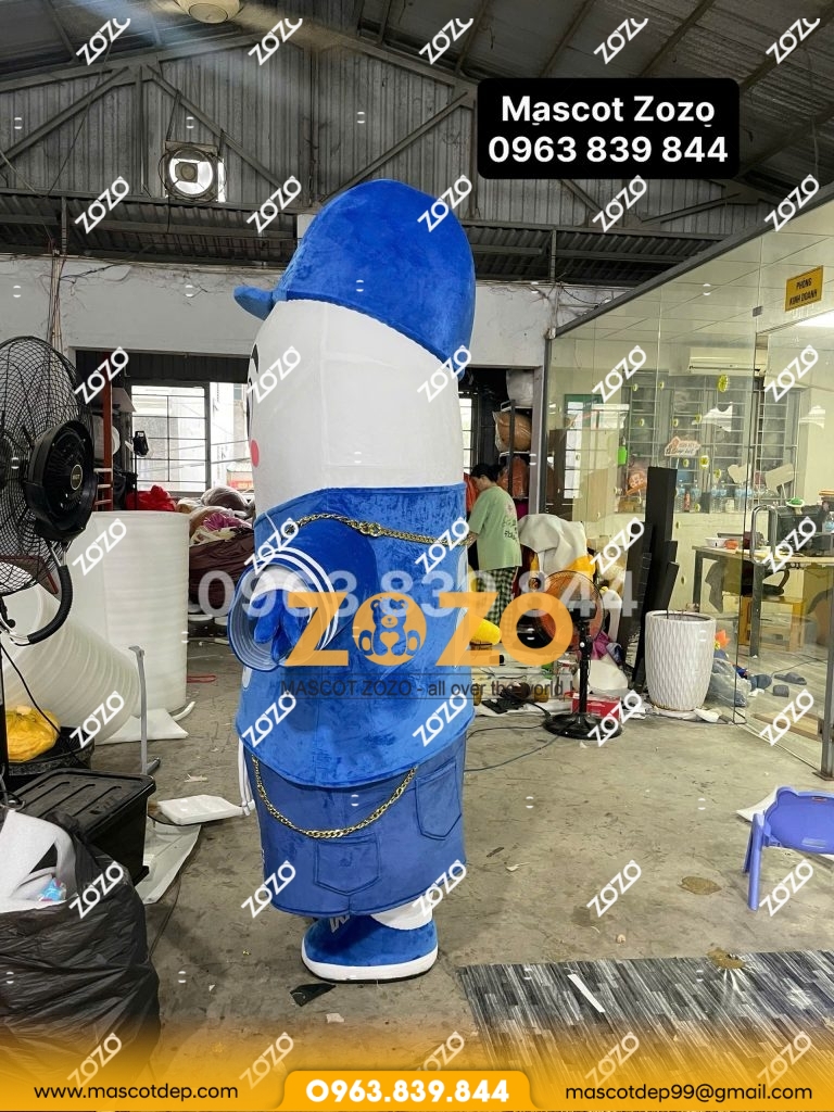 May và cho thuê mascot