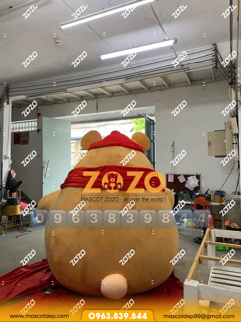 May và cho thuê mascot