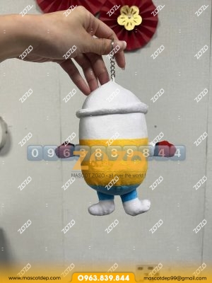 Thú bông cục pin mặt sau